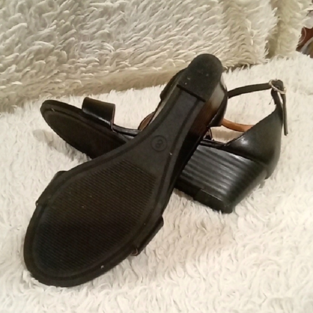 Elegant Black Women's Heels. - Picture 5 of 8